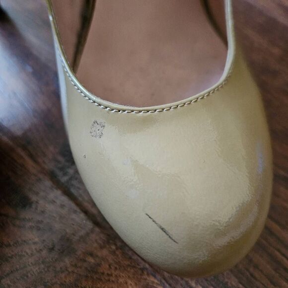 Betsey Johnson Dita Platform Heels - Picture 7 of 8
